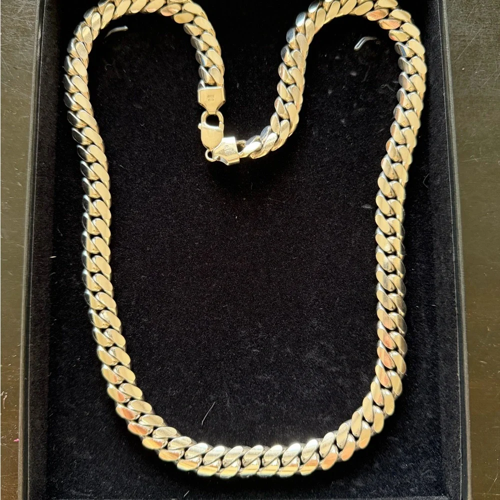 MACY’S Men's Chain Necklace - Picture 2 of 5